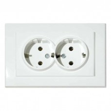Розетка двойная с заземлением белая MINA